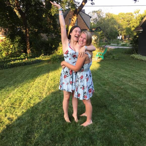 Meet your Posher, Abby - Picture 1 of 1